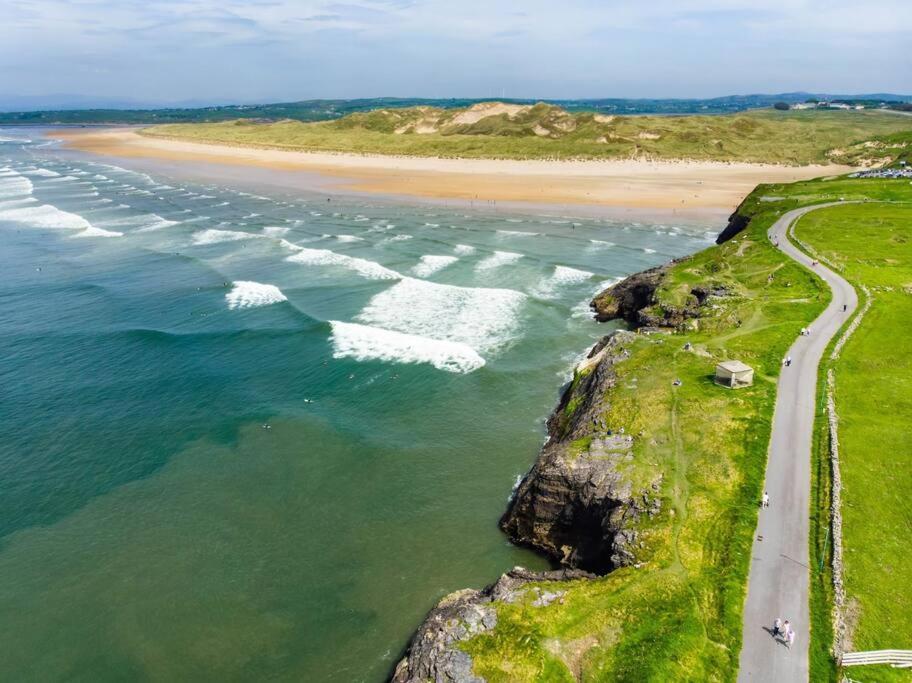 Bundoran Seaside Stays House - Wifi, Large Spacious Home 外观 照片