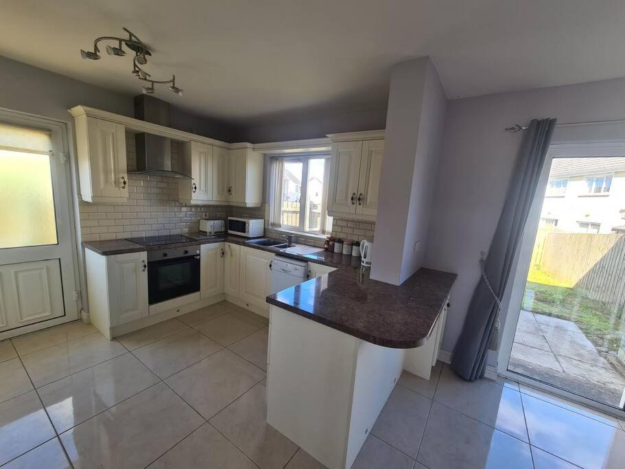 Bundoran Seaside Stays House - Wifi, Large Spacious Home 外观 照片
